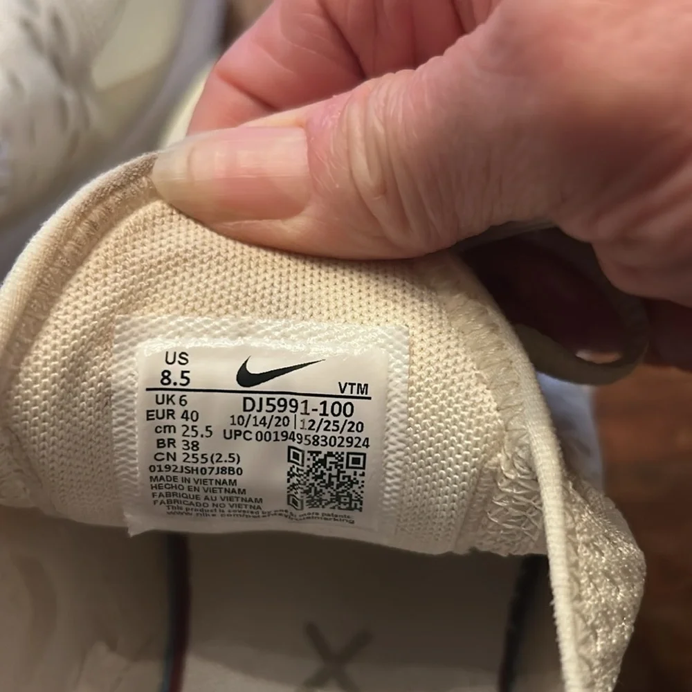 Nike air max 270 women's 8.5 chalk cream - Picture 3 of 7